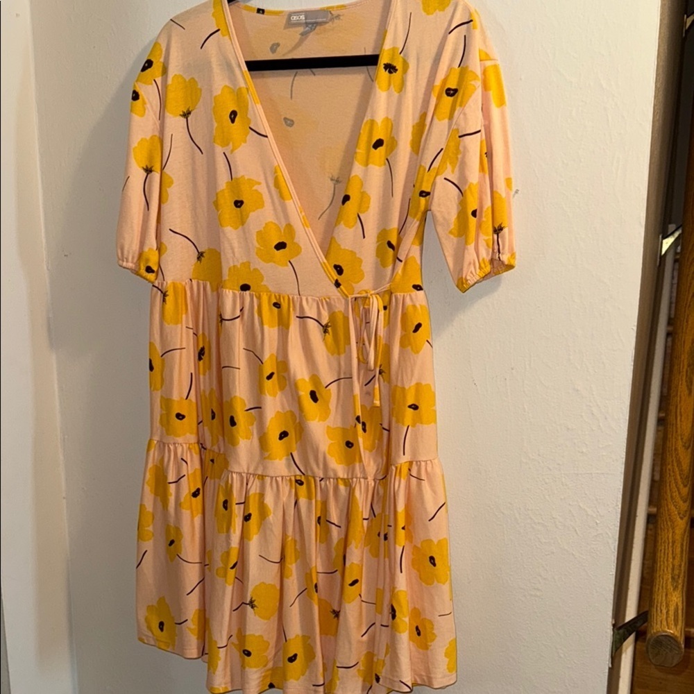 ASOS Size 4 Floral V Neck Dress Pink and Yellow